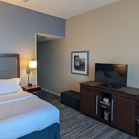 Hampton Inn&Suites Cazenovia, NY Buitenkant foto