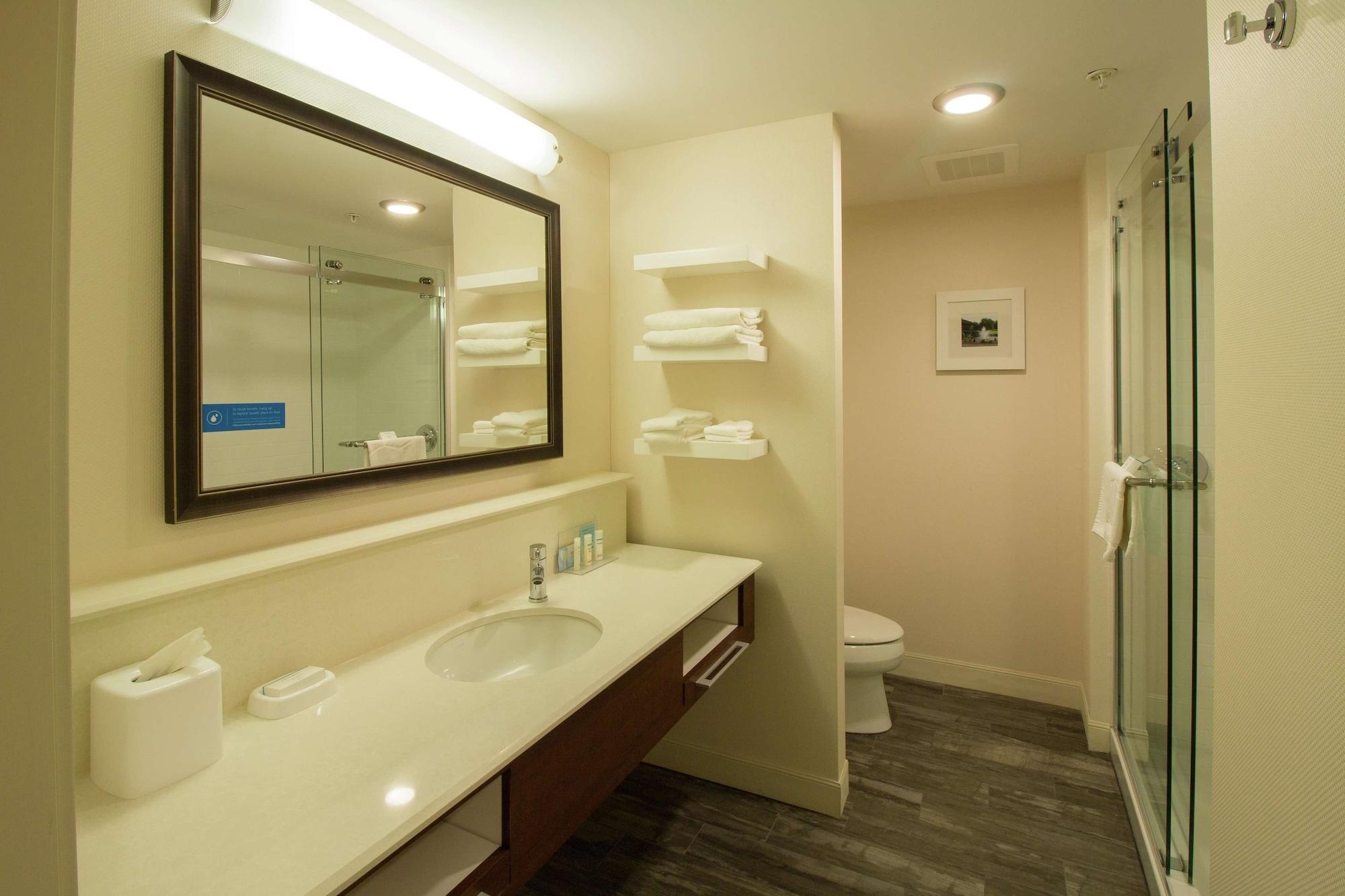 Hampton Inn&Suites Cazenovia, NY Buitenkant foto