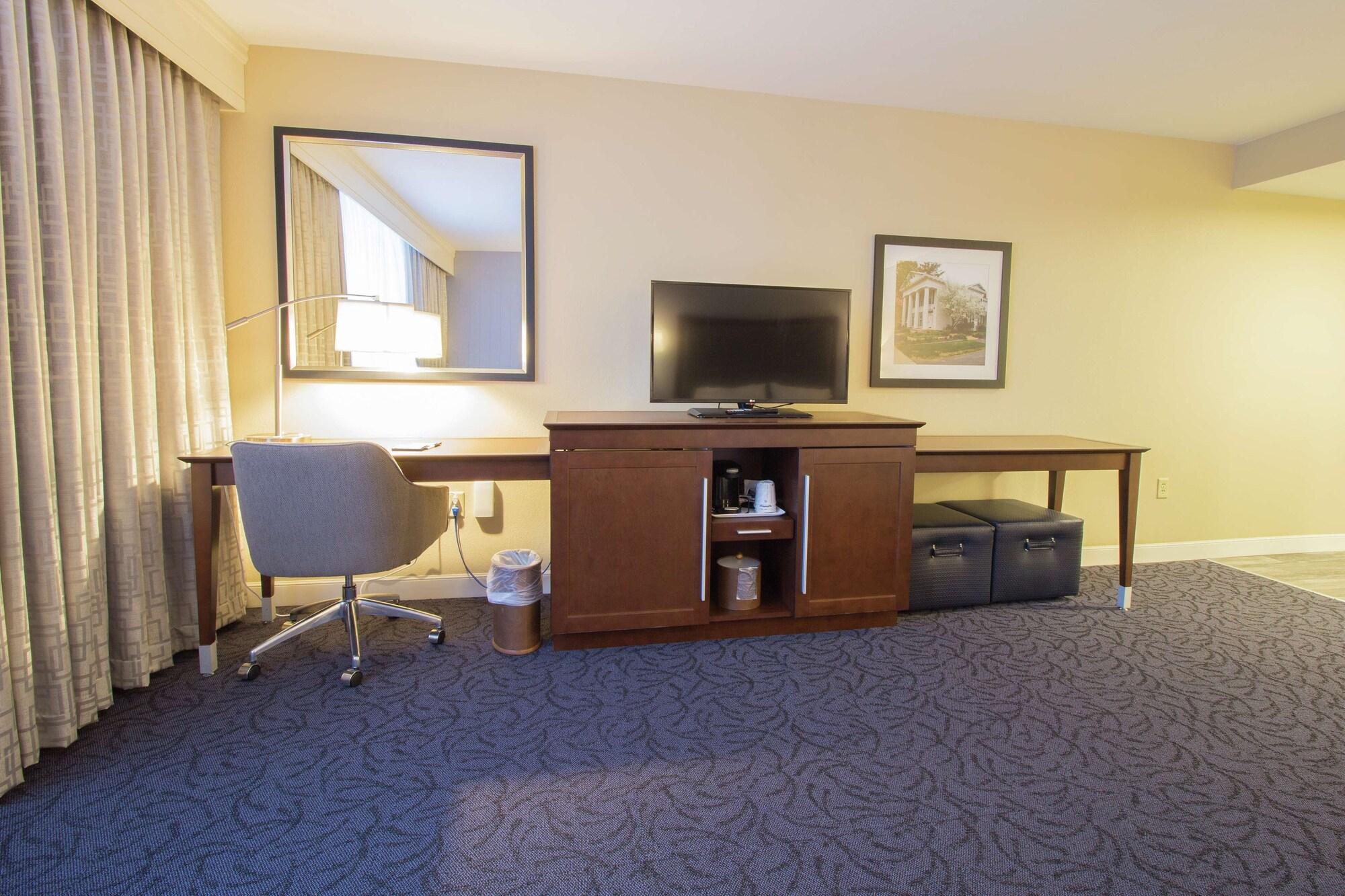 Hampton Inn&Suites Cazenovia, NY Buitenkant foto