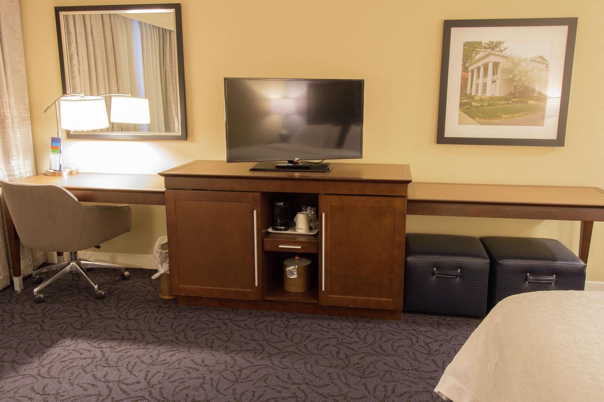 Hampton Inn&Suites Cazenovia, NY Buitenkant foto