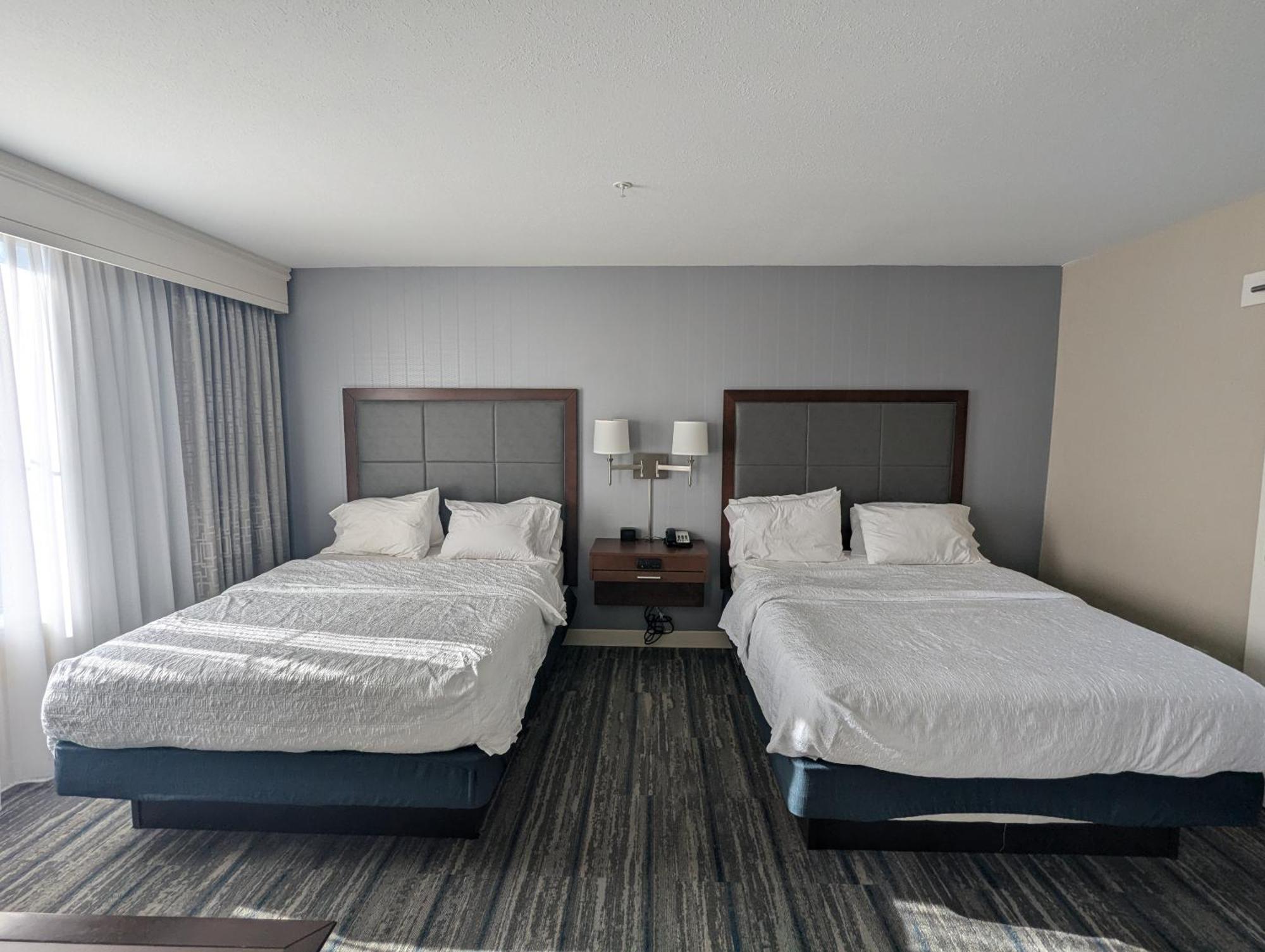 Hampton Inn&Suites Cazenovia, NY Buitenkant foto