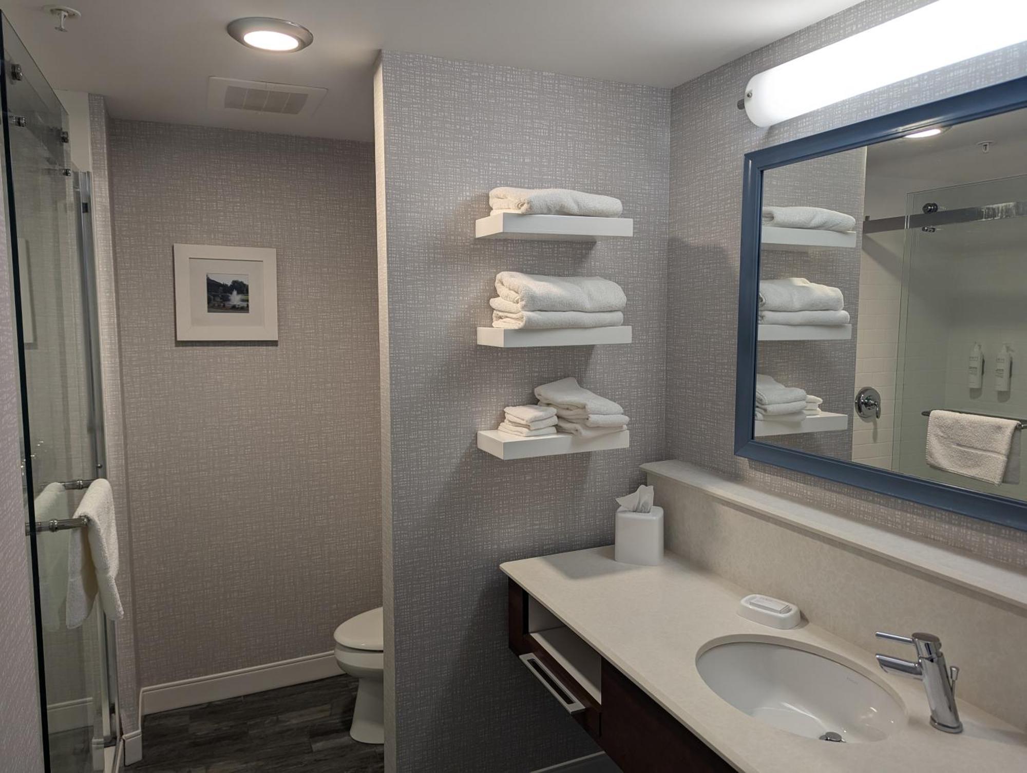 Hampton Inn&Suites Cazenovia, NY Buitenkant foto