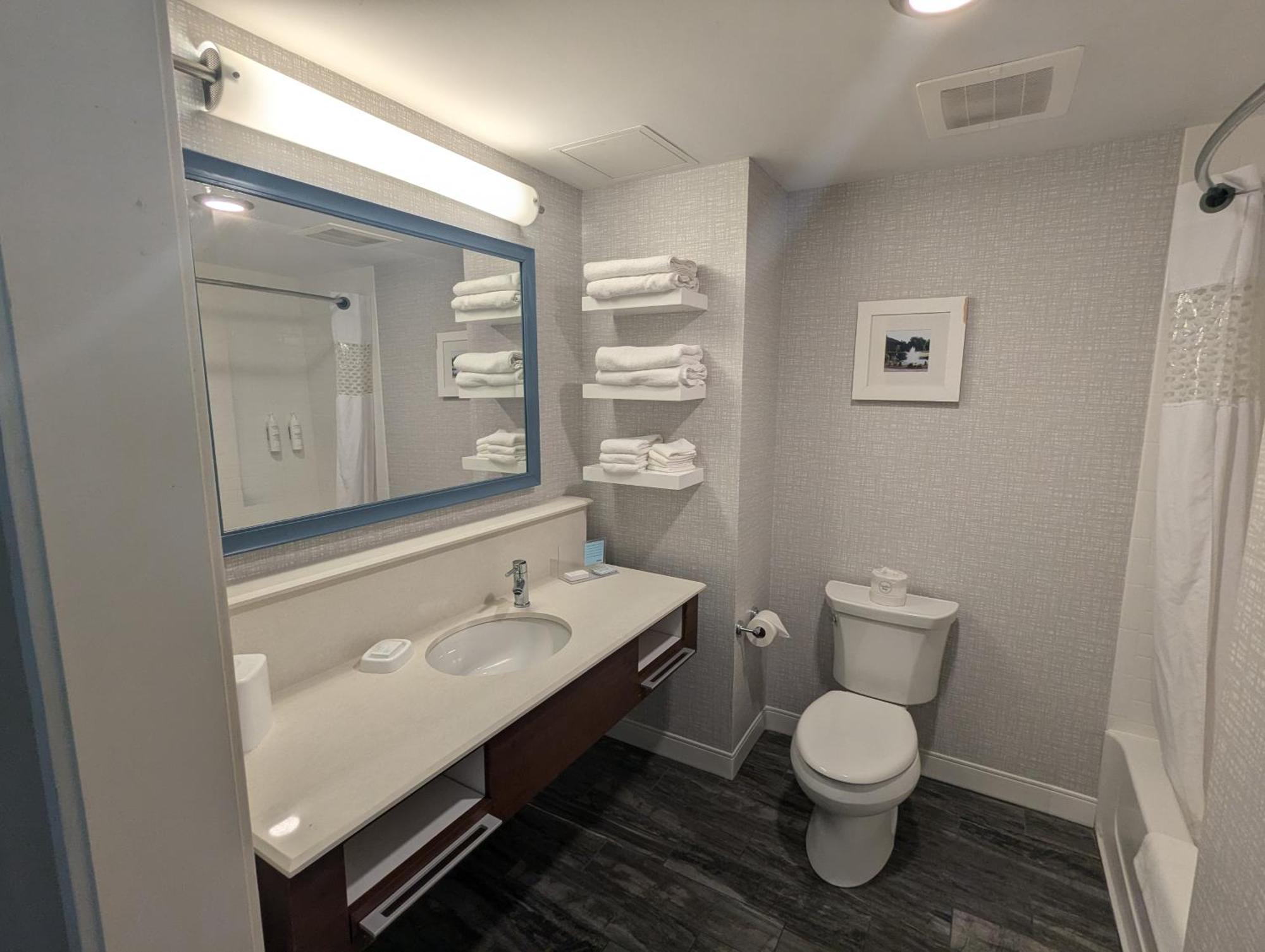 Hampton Inn&Suites Cazenovia, NY Buitenkant foto