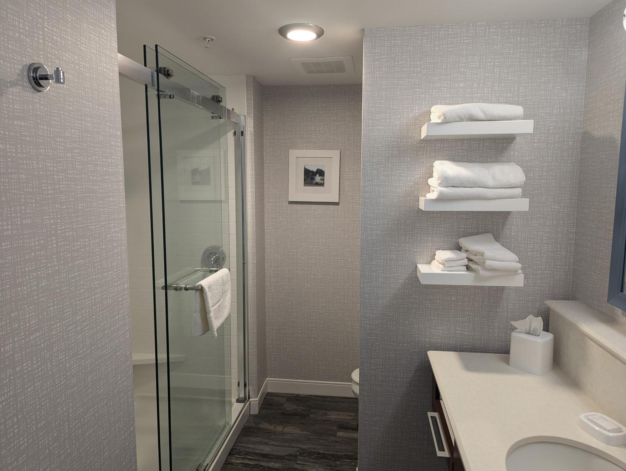 Hampton Inn&Suites Cazenovia, NY Buitenkant foto
